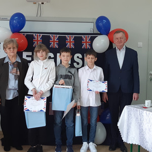 GMINNY KONKURS JĘZYKOWY ENGLISH 4U